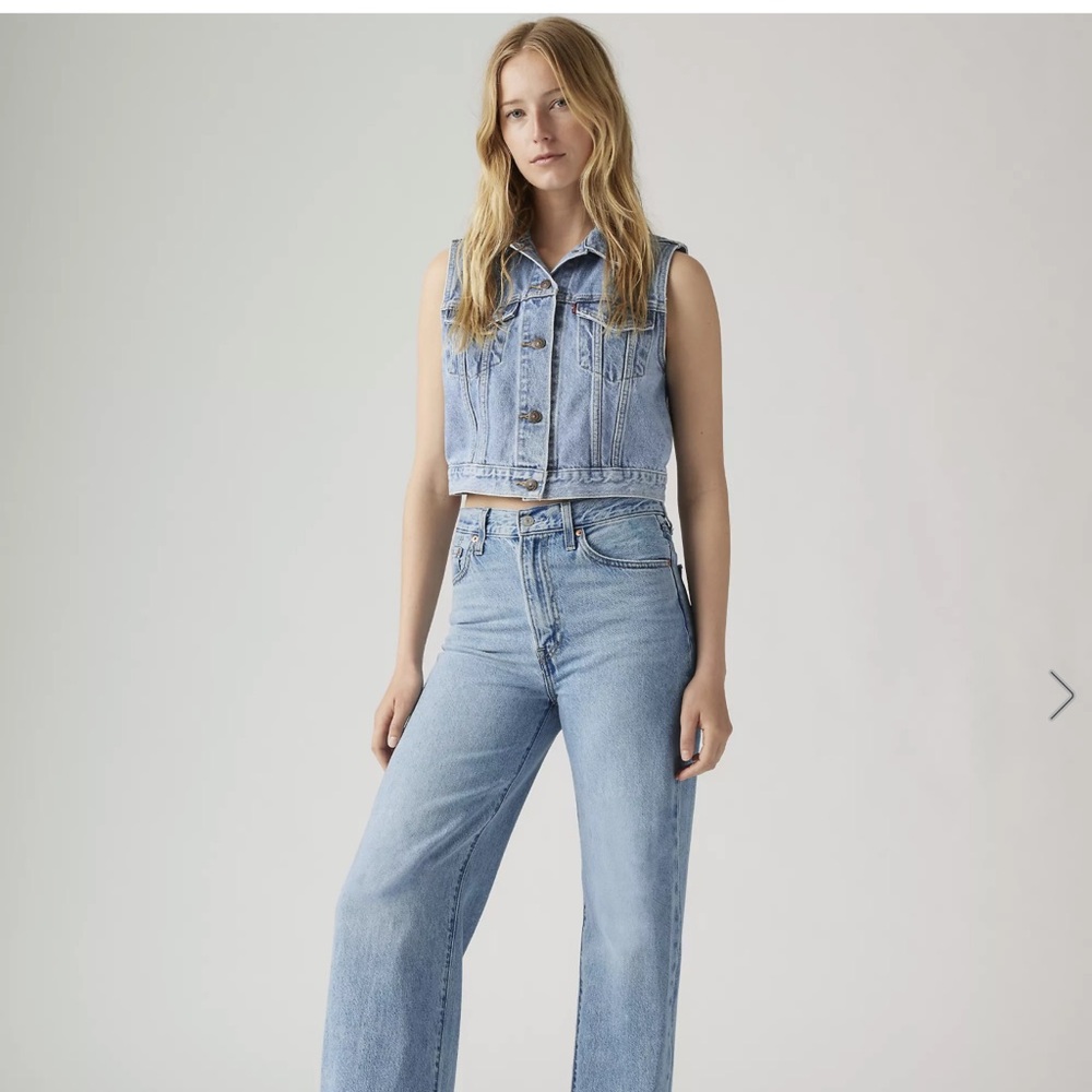 Levi’s Brand New - Ribcage Wide Leg
